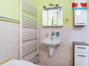 Prodej rodinného domu, Mimoň, nám. 1. máje, 120 m2