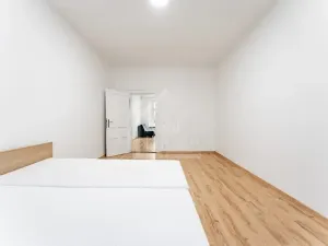 Pronájem bytu 1+1, Praha - Nusle, Oldřichova, 48 m2