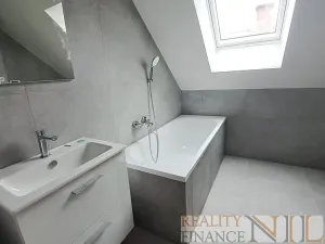 Pronájem bytu 2+kk, Plzeň, Prvomájová, 47 m2