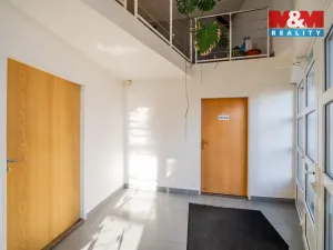 Prodej výrobních prostor, Žďár, 1089 m2