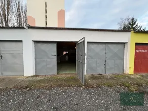 Prodej garáže, Plzeň, Kreuzmannova, 32 m2