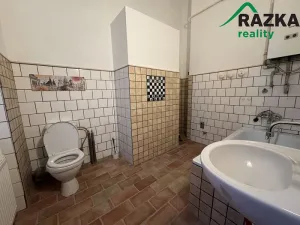 Prodej bytu 2+1, Karlovy Vary, 82 m2