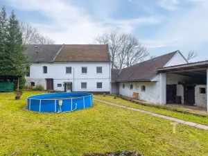 Prodej zemědělské usedlosti, Jaroměřice, 658 m2