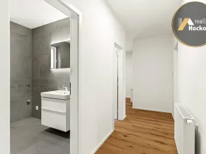 Pronájem bytu 4+kk, Jesenice, Do Potočin, 127 m2