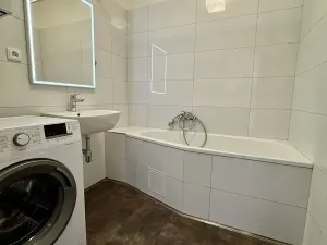 Prodej bytu 3+kk, Praha - Libeň, Zenklova, 86 m2