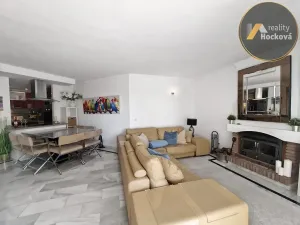 Prodej bytu 4+kk, Mijas, Španělsko, Calle Málaga de Calahonda, 98 m2