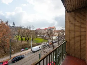 Pronájem bytu 3+1, Praha - Karlín, Sokolovská, 104 m2