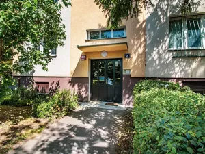 Pronájem bytu 2+1, Praha - Malešice, Bydžovského, 58 m2