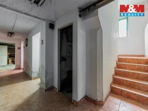 Prodej rodinného domu, Bečov nad Teplou, Nádražní, 298 m2