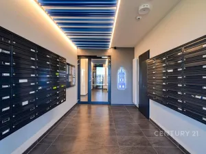 Prodej bytu 1+kk, Praha - Hloubětín, Laponská, 30 m2