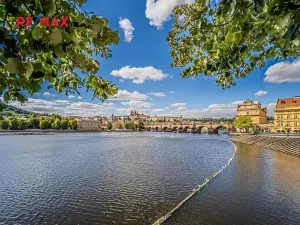 Prodej bytu 2+1, Praha - Staré Město, Náprstkova, 42 m2