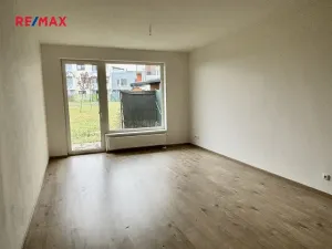 Prodej bytu 2+kk, Praha - Dolní Počernice, Černodolská, 64 m2