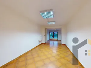 Pronájem obchodního prostoru, Praha - Hostivař, Hornoměcholupská, 88 m2