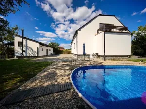 Pronájem bytu 2+kk, Dolany, 62 m2