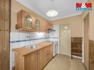 Prodej bytu 3+1, Čerčany, Družstevní, 58 m2