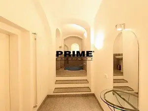 Pronájem bytu 2+kk, Praha - Malá Strana, Vlašská, 92 m2
