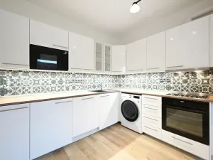 Pronájem bytu 2+kk, Praha - Smíchov, Kroftova, 58 m2