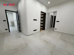 Pronájem bytu 3+kk, Praha - Vinohrady, náměstí Jiřího z Lobkovic, 86 m2