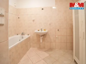 Prodej bytu 3+1, Hodonín, Jižní, 81 m2