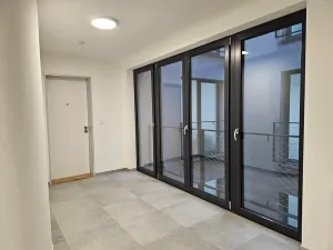 Pronájem bytu 1+kk, Jablonec nad Nisou, Krkonošská, 62 m2