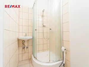 Prodej bytu 1+kk, Kladno, Americká, 34 m2