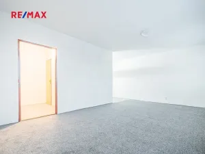 Prodej bytu 1+kk, Kladno, Americká, 34 m2
