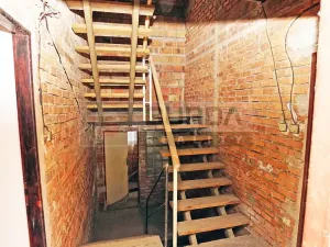 Prodej podílu rodinného domu, Zeleneč, Kasalova, 285 m2