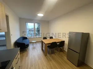 Pronájem bytu 3+kk, Pardubice, Rokycanova, 67 m2