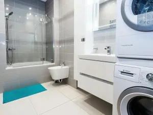 Prodej bytu 3+1, Praha - Holešovice, Veletržní, 102 m2