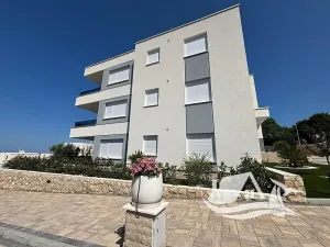 Prodej bytu 3+kk, Novalja, Chorvatsko, 70 m2