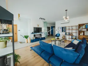 Prodej bytu 3+1, Trikomo, Kypr, 120 m2