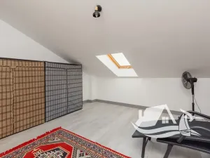 Prodej bytu 3+kk, Kotor, Černá Hora, 140 m2