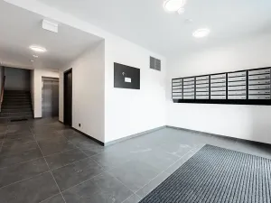 Pronájem bytu 2+kk, Praha - Hlubočepy, Na Zlíchově, 38 m2