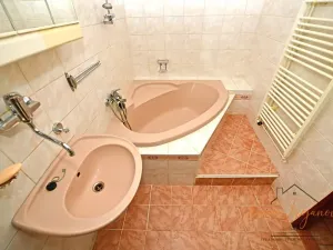 Prodej rodinného domu, Neveklov, 75 m2