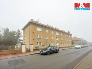 Prodej bytu 3+1, Hostivice, Školská, 61 m2
