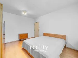 Prodej bytu 3+1, Znojmo, Pražská, 75 m2