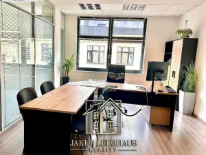 Pronájem kanceláře, Praha - Nové Město, Vladislavova, 974 m2