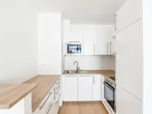 Pronájem bytu 2+kk, Praha - Jinonice, Walterovo náměstí, 50 m2