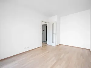 Pronájem bytu 2+kk, Praha - Libeň, Vojenova, 48 m2