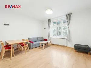 Pronájem bytu 2+1, Praha - Žižkov, Hartigova, 56 m2
