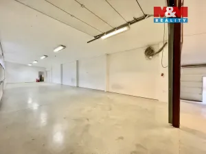Pronájem skladu, Vsetín, Lázky, 430 m2