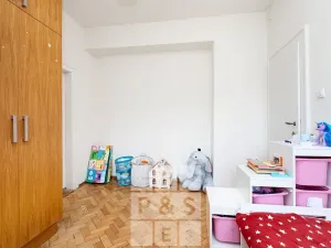 Prodej bytu 3+1, Praha - Smíchov, Nad Laurovou, 98 m2