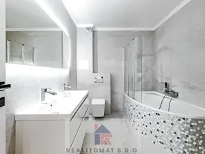 Prodej bytu 4+kk, Praha - Komořany, Pod lesem, 127 m2