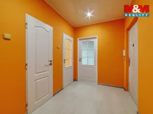 Pronájem bytu 1+1, Cheb, Osvobození, 35 m2