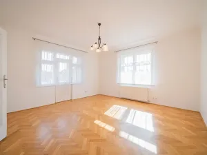 Pronájem vily, Praha - Modřany, Nečova, 200 m2