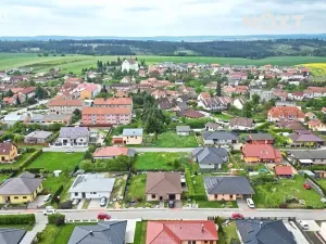 Prodej pozemku pro bydlení, Lipovec, 738 m2