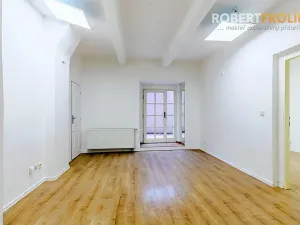 Pronájem bytu 2+kk, Praha - Bubeneč, Eliášova, 55 m2