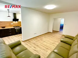 Pronájem bytu 3+1, Kladno, Litevská, 66 m2