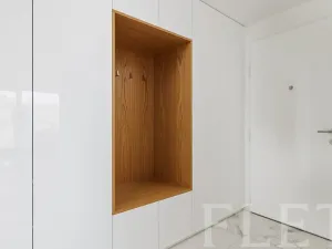 Pronájem bytu 2+kk, Praha - Bubeneč, Vítězné náměstí, 47 m2