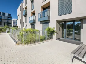 Pronájem bytu 2+kk, Praha - Libeň, Menclova, 62 m2